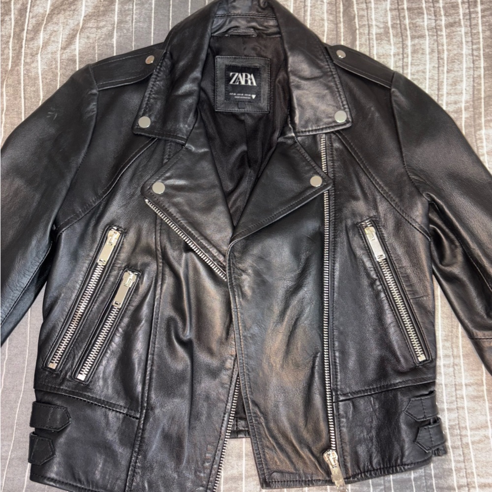 Zara Women’s Black Genuine Leather Moto Jacket
